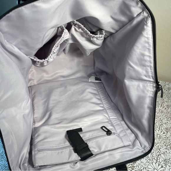 Betabrand Travel Tote Convertible Purse Bag Canvas & Leather - Picture 9 of 15